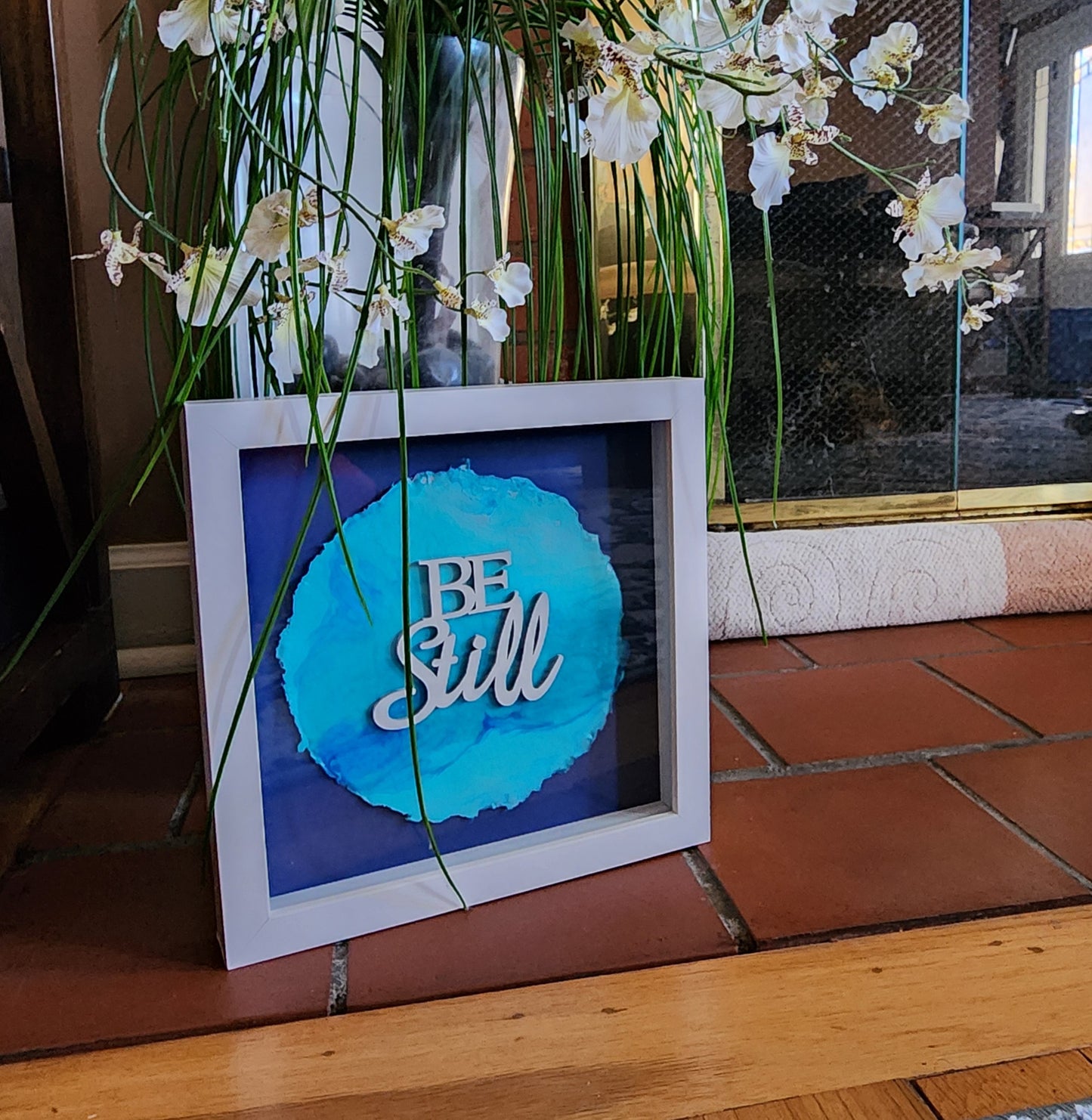 Be Still (circle) WordArt Collage